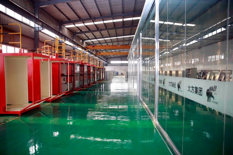 大方集團電器車間內(nèi)景